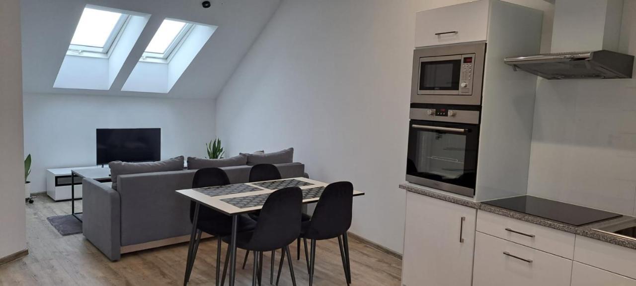 Apartament Przy Malej Panwi "Ii" Opole Buitenkant foto